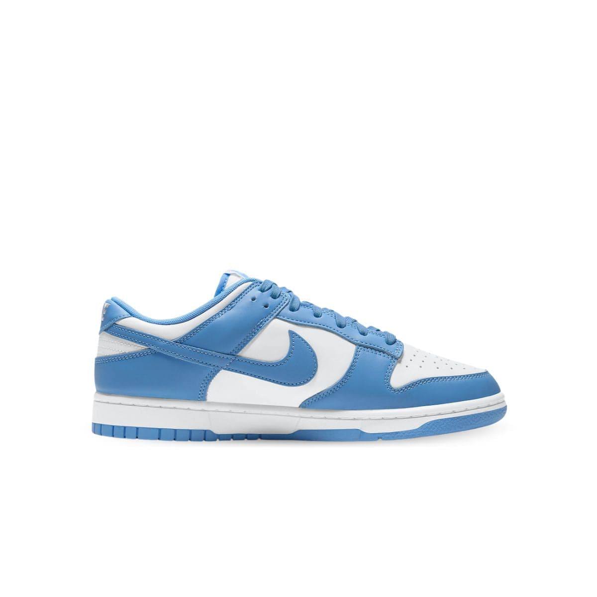 Nike sb dunks light blue with green laces best sale