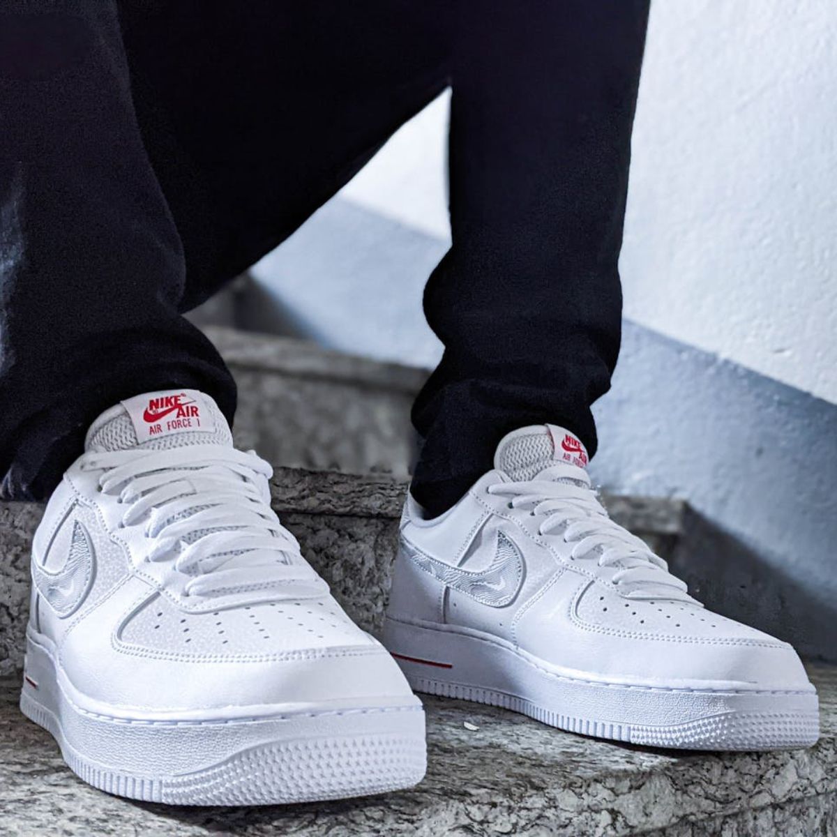 AF1s_with_White_Laces