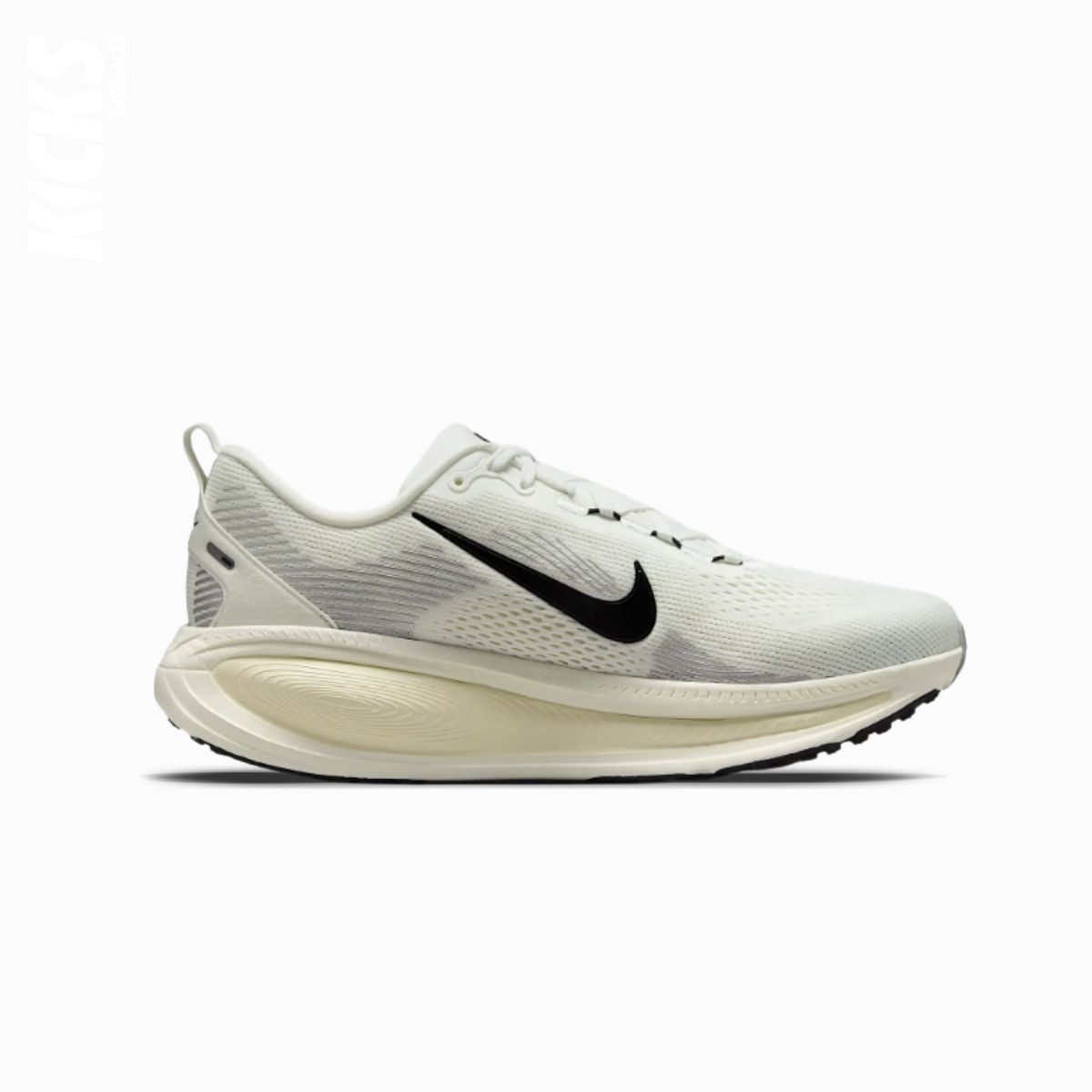 Replacement laces for Nike Vomero 18 running shoes and sneakers by Kicks Shoelaces