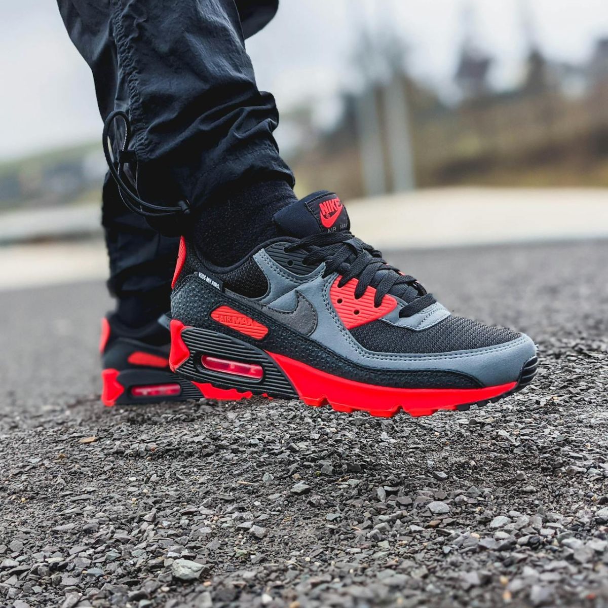 Nike_Air_Max_with_Black_Laces