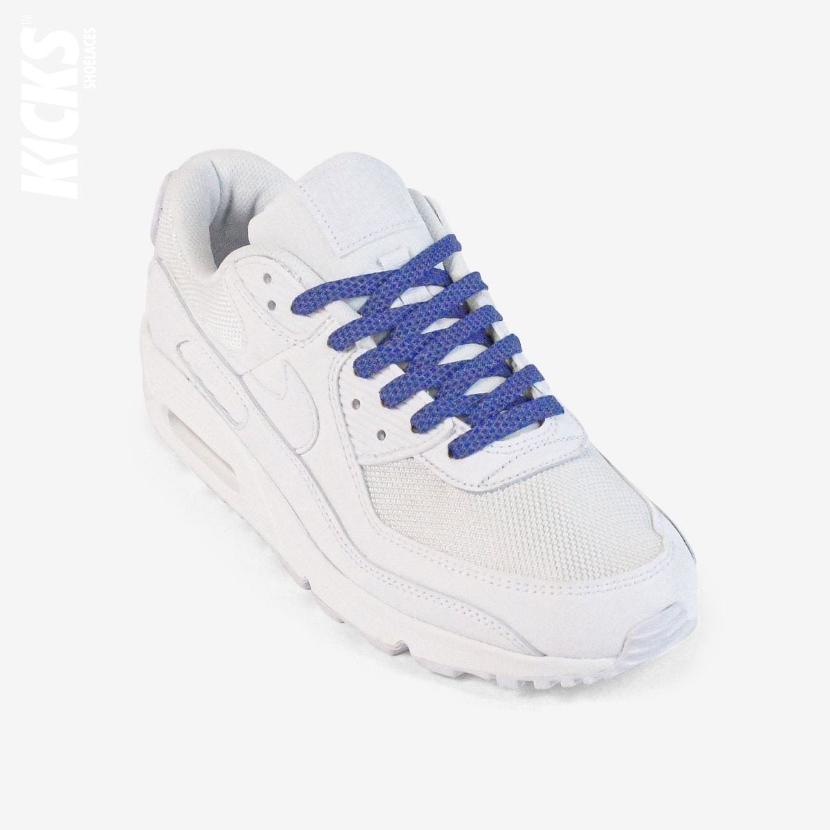 blue-reflective-colored-shoelaces-on-white-sneakers