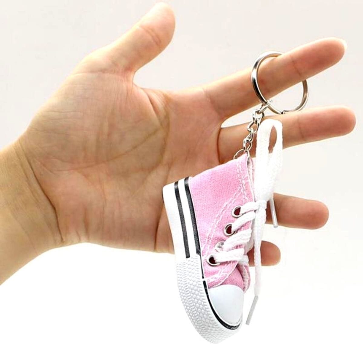 keyring-gift-pink-canvas-sneaker.jpg