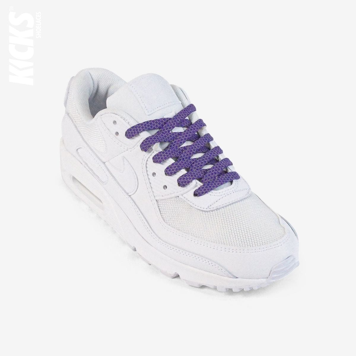 purple-reflective-colored-shoelaces-on-white-sneakers